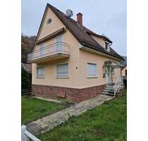 Einfamilienhaus zum Verkauf - 250.000,00 EUR Kaufpreis, ca.  106,76 m² in Neckargerach (PLZ: 69437)