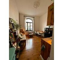 Gemütliche 1.5 Zimmer Altbauwohnung in Köln Mülheim mit Garten
