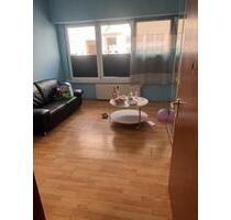 2 Zimmer. KDB. - 850,00 EUR Kaltmiete, in Mönchengladbach (PLZ: 41061)