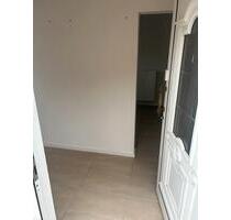 Kleine Wohnung - 650,00 EUR Kaltmiete, in Pfatter (PLZ: 93102)