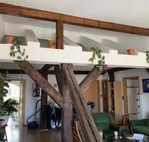 Familienwohnung mit großer Dachterrasse in Erlangen - Buckenhof