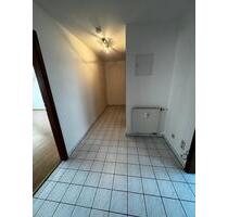 2 Zimmer DG Wohnung in Wuppertal Barmen ohne Balkon mit Aufzug