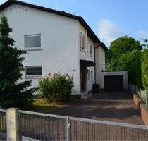 Zweifamilienhaus zu verkaufen - 429.000,00 EUR Kaufpreis, ca.  220,00 m² in Bad Bergzabern (PLZ: 76887)