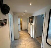 Zentrale, ruhige 3-Zimmer-Wohnung mit Balkon - Bochum