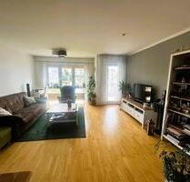 3 Zimmerwohnung mit Balkon und Tiefgaragenplatz - Kassel Südstadt