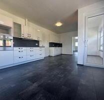2 - Zimmer Wohnung mit Balkon in zentraler Lage 850€kalt - Owen