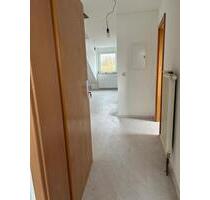 Dachgeschosswohnung 3 Zimmer - 600,00 EUR Kaltmiete, ca.  65,00 m² in Dortmund (PLZ: 44329) Grevel