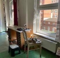 Platz im Atelier frei ! Miete nach Bedarf - Berlin Neukölln