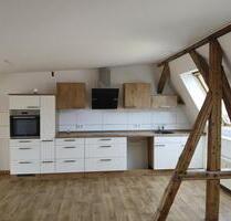 4-Zimmer Dachgeschoss-Wohnung inkl. Einbauküche mit E-Geräten - Zeitz