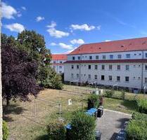 Renovierte 2 Raumwohnung mit Tageslichtbad - Böhlen