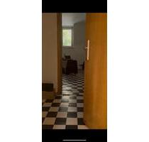 2 ZKDB - Dachgeschoß - 650,00 EUR Kaltmiete, in Oberhausen (PLZ: 46045)