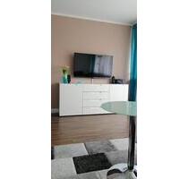 Sonnige 3,5-Zimmer-Wohnung mit Tiefgarage - Nürnberg Gebersdorf