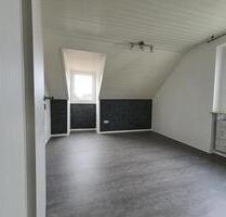 Helle 2-Zimmer Dachgeschosswohnung in Regensburg
