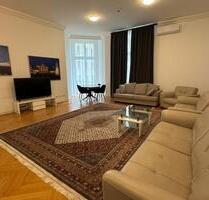 Luxus 4Zi Wohnung direkt am KaDeWe EK Fahrstuhl - Berlin Charlottenburg-Wilmersdorf