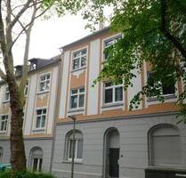 Gemütliche 2-Zimmer-DG-Wohnung im Ostviertel, teilrenoviert - Essen Frillendorf