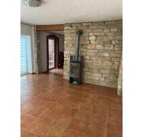 Wohnung gemütlich mit Kamin - 750,00 EUR Kaltmiete, ca.  80,00 m² in Soltendieck (PLZ: 29594)