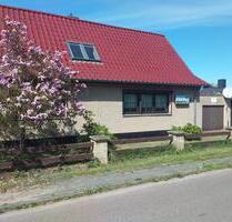 Haus + 2 Bungalows und Grundstück - Ribnitz-Damgarten