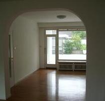 Uelzen Innenstadt, großzügige 5-Zimmerwohnung