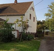 Schönes Bauernhaus am Ortsrand - 125.000,00 EUR Kaufpreis, in Oberschöna (PLZ: 09600)