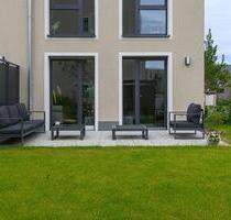 Modernes Neubau-Reihenhaus mit 6 Zimmern, Garten & Terrasse – stilvoll wohnen in den FÜNF HÖFEN! - Köln Porz