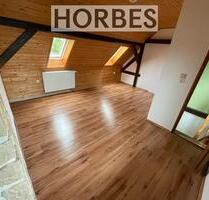***Schöne Wohnung in angenehmer Wohnlage mit Dachterrasse*** - Neukirchen/Pleiße