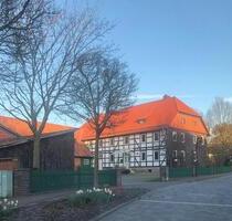 3-Seitenhof mit 2 Wohneinheiten auf dem Land - Delligsen