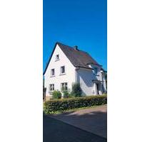 Kernsaniertes Einfamilienhaus mit großem Garten - Gummersbach Berstig Süd