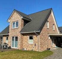 Einfamilienhaus mit schönem Garten - Fahrdorf