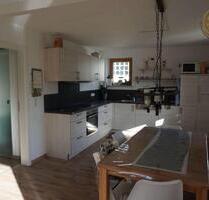 2-Zimmerwohnung mit überdachter Terrasse und Garten - Welden