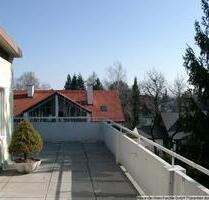 Top-sanierte, sehr sonnige 1-2-Zimmer-Dachterrassen-Wohnung: 