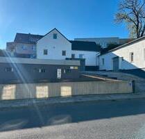 Einfamilienhaus mit Lagerhalle und Baugrundstück - Remscheid Lüttringhausen