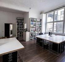 Untervermietung bis zu drei Arbeitsplätze Büroraum Gleisdreieck - Berlin Mitte