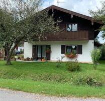 Charmante EG- Wohnung, 92 qm Wohnfläche, Keller, Garten & Garage - Valley