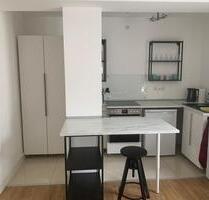 Schönes helles möbliertes Apartment in guter Lage- Nähe Uniklinik - Essen Stadtbezirk III