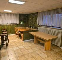 ein Zimmer von 2 Zimmer Frauen WG ohne Küche - Griesheim