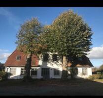 Helle, gemütliche 2,5 Zi Wohnung im Grünen - Struxdorf