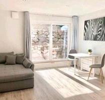 Wunderschöne, möblierte Souterrain-Wohnung in Hamburg-Volksdorf