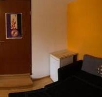 Zentrales helles Zimmer - 500,00 EUR Kaltmiete, in Erlangen (PLZ: 91052) Am Anger