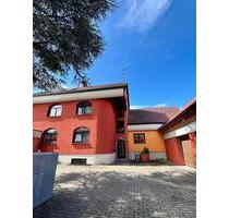 Hübsche DG-Wohnung in Schwebheim mit EBK und Garage