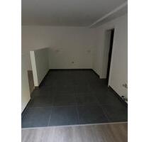 Neu Sanierte 2 Zimmer Wohnung in Gummersbach-Dieringhausen