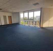 Schöner, großer Büroraum im Aicherpark verkehrsgünstig gelegen - Rosenheim Aising