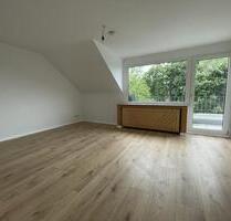 tolle kleine 2 Zimmer Wohnung mit Balkon und Blick ins Grüne - Langenfeld (Rheinland)