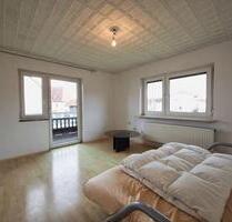 Biete 3-Zimmer-Wohnung in Altenmarkt a. d. Alz - Altenmarkt an der Alz