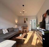 Nordend – Ideal for Couples, Singles, or Shared Living in a Prime Location - Frankfurt am Main Nordend West
