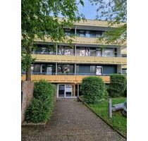 4 Zimmer-Wohnung mit 2 Bakonen Bergisch Gladbach Schildgen.!
