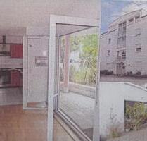 Schöne Mietwohnung zentr. Lage in Neustadt & Tiefgaragenplatz - Neustadt an der Weinstraße