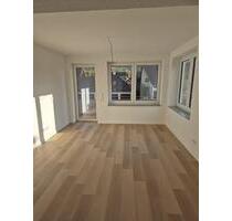 Modern sanierte 2-Zimmer-Wohnung (ca.54 m²) mit Balkon – Erstbezug nach Kernsanierung - Gärtringen