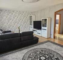 Bungalow mit Keller, Garage, Gartenidylle & Citynähe in Würzburg