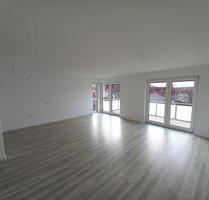 wunderschöne 4-Zimmer Wohnung mit Balkon, Stellplatz und Garage in Neubau aus 2018, ab sofort! - Meerane