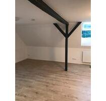 1-Zimmer Dachgeschosswohnung in TUT zum 1.2.2026 zu vermieten - Tuttlingen